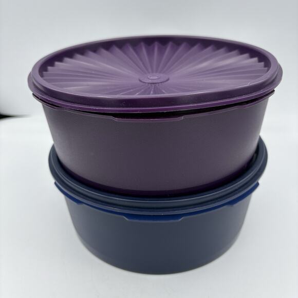 Tupperware Containers Servalier Stacking Canisters 7.5 Cups w Lids Lot of 2 D